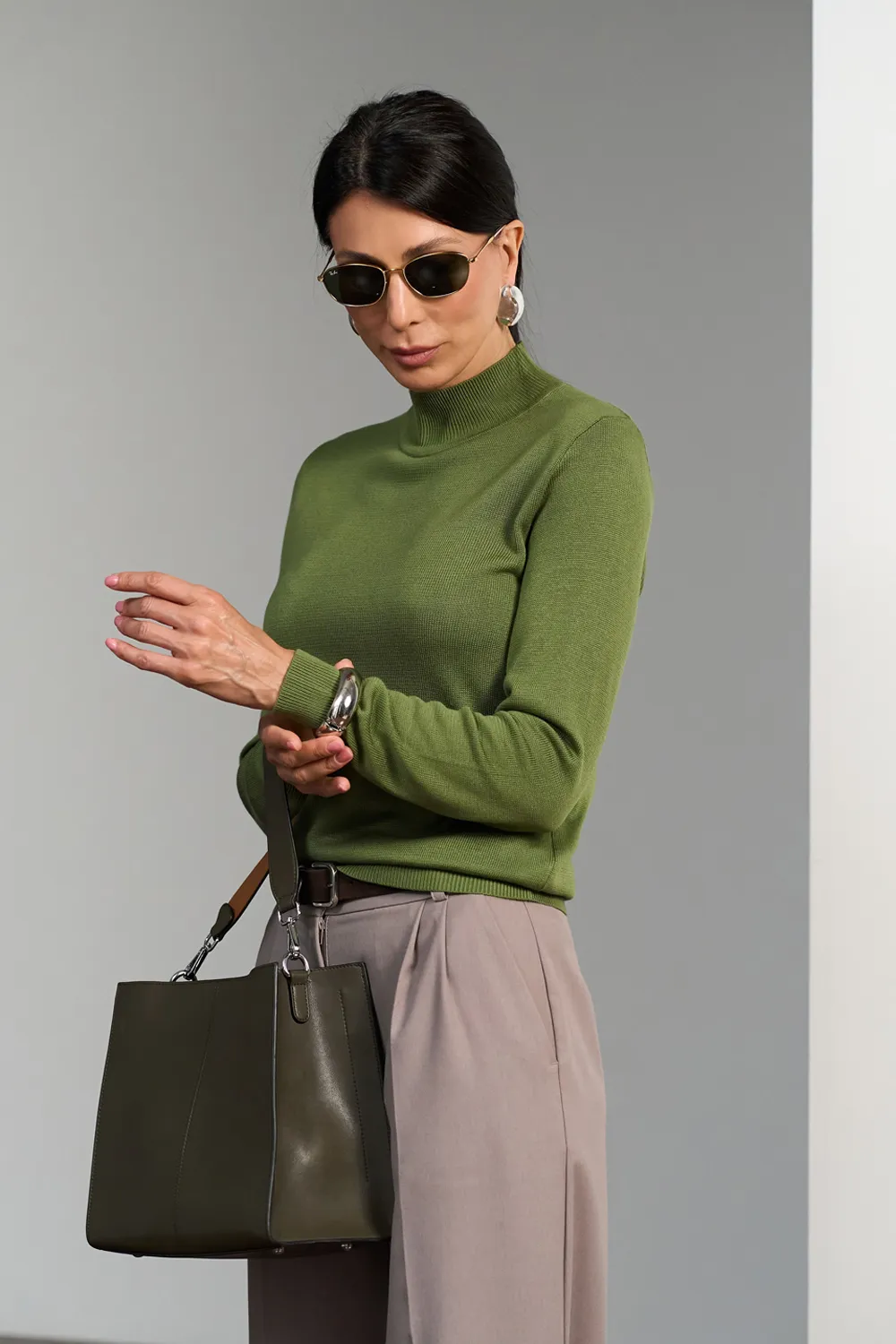 2956_olive_4