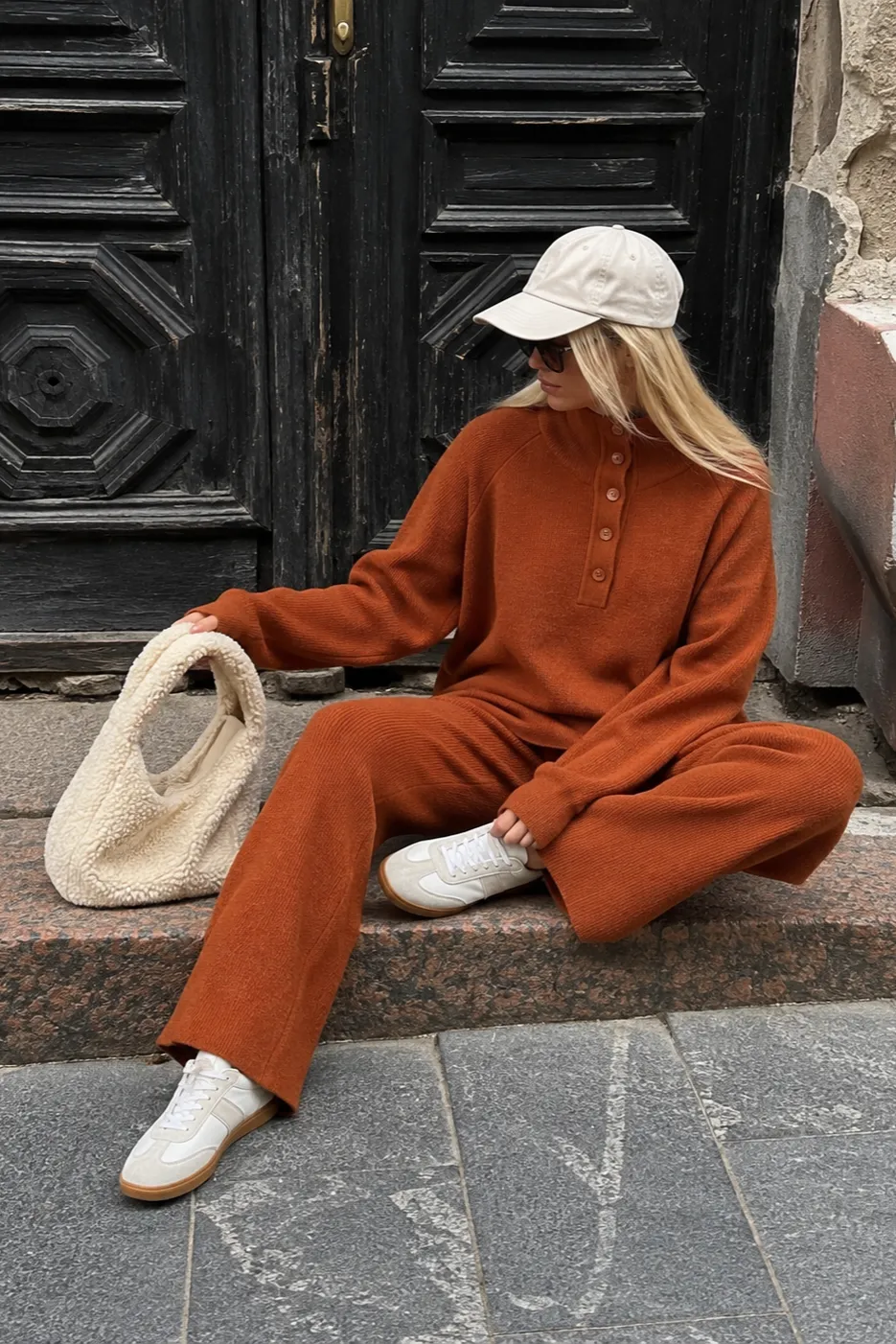 Костюм зі штанами жіночий прогулянковий зимовий (967kr)